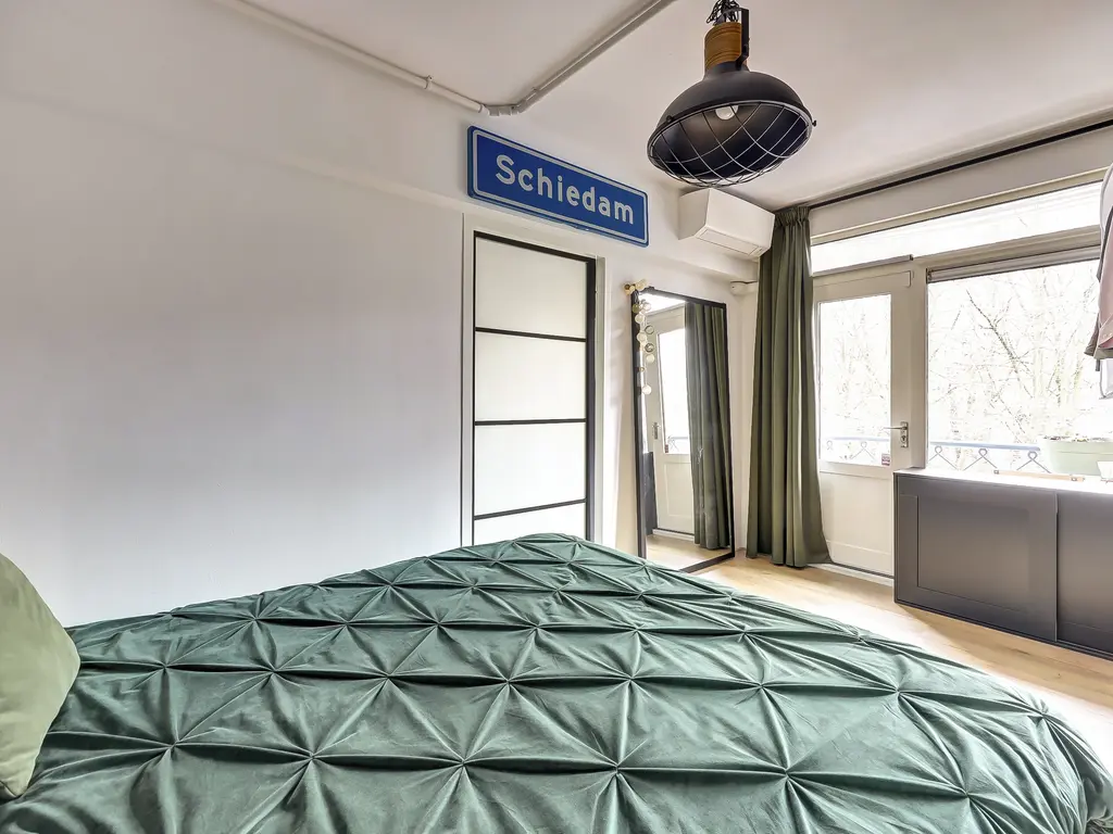 Burgemeester Stulemeijerlaan 38, SCHIEDAM