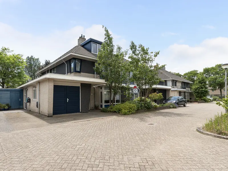 Mahlerstraat 8, CAPELLE AAN DEN IJSSEL