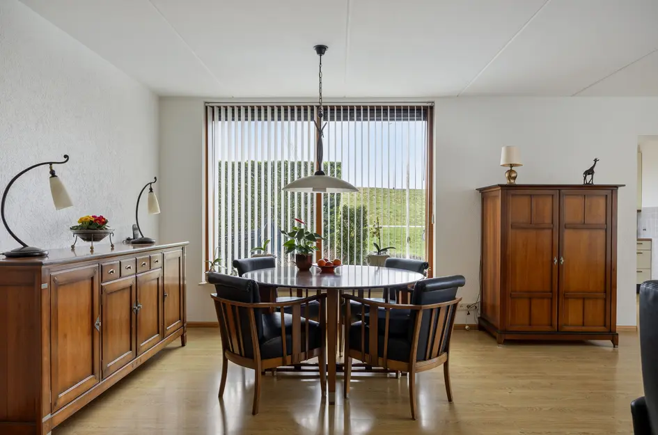 De Ruyterstraat 15
