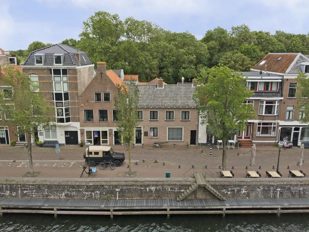 Oostkade 34, HELLEVOETSLUIS