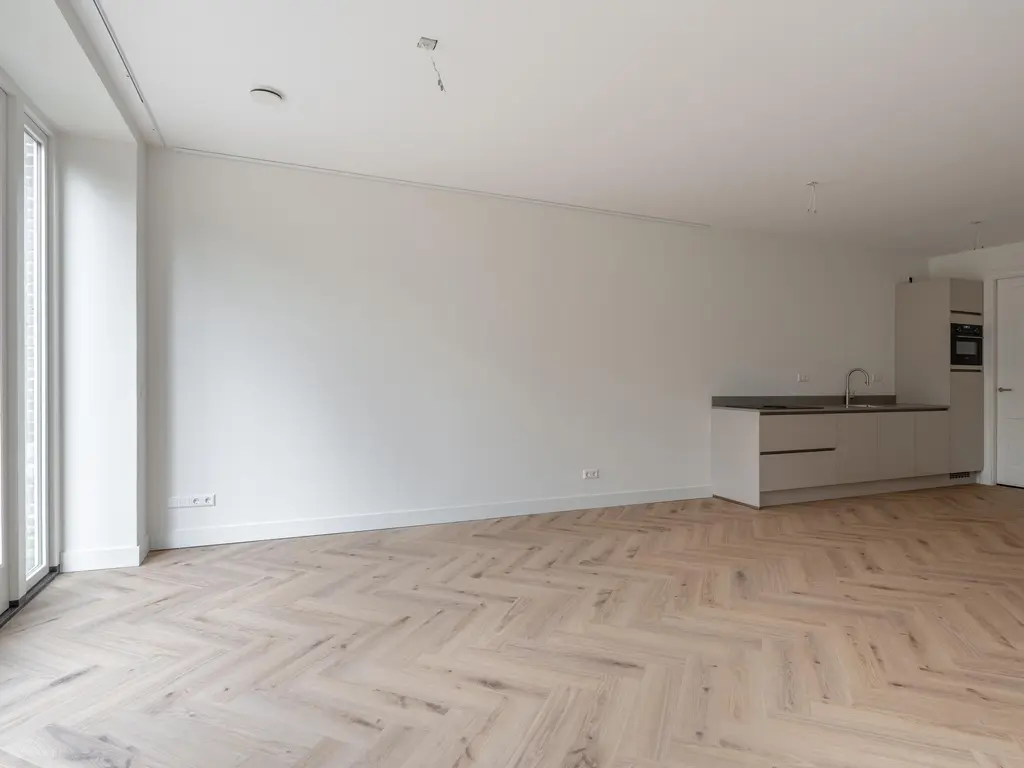 Westzeedijk 140A, ROTTERDAM