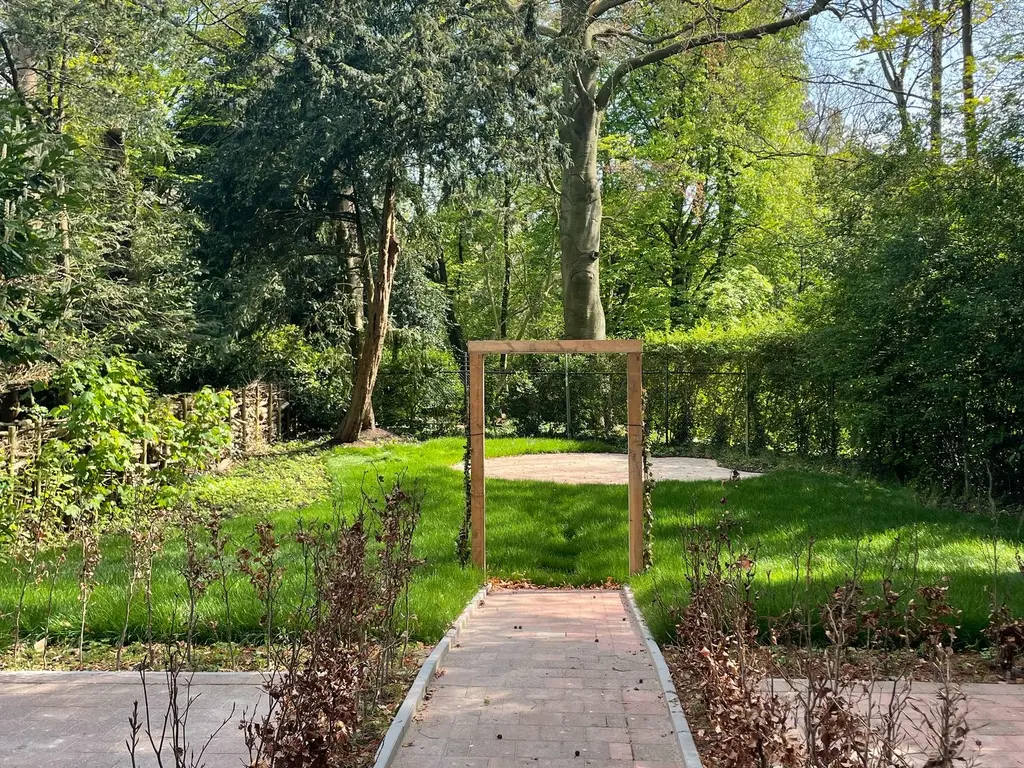Westzeedijk 140A, ROTTERDAM