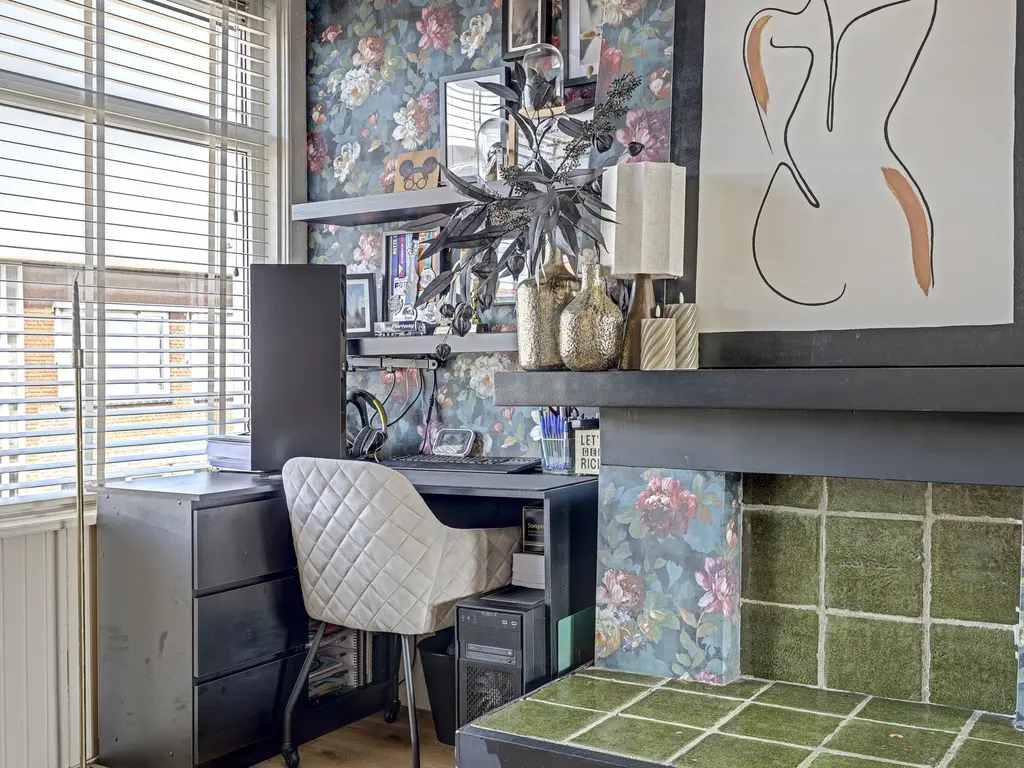 Mr. Troelstrastraat 8, VLAARDINGEN