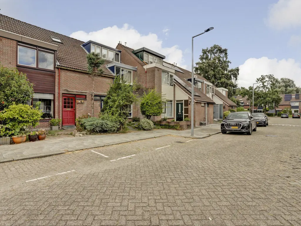 Kraaiheide 8, ROTTERDAM