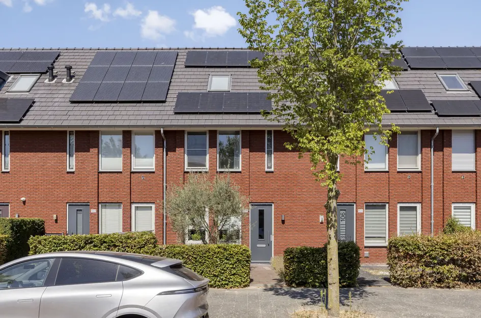 Laan van Dada 104