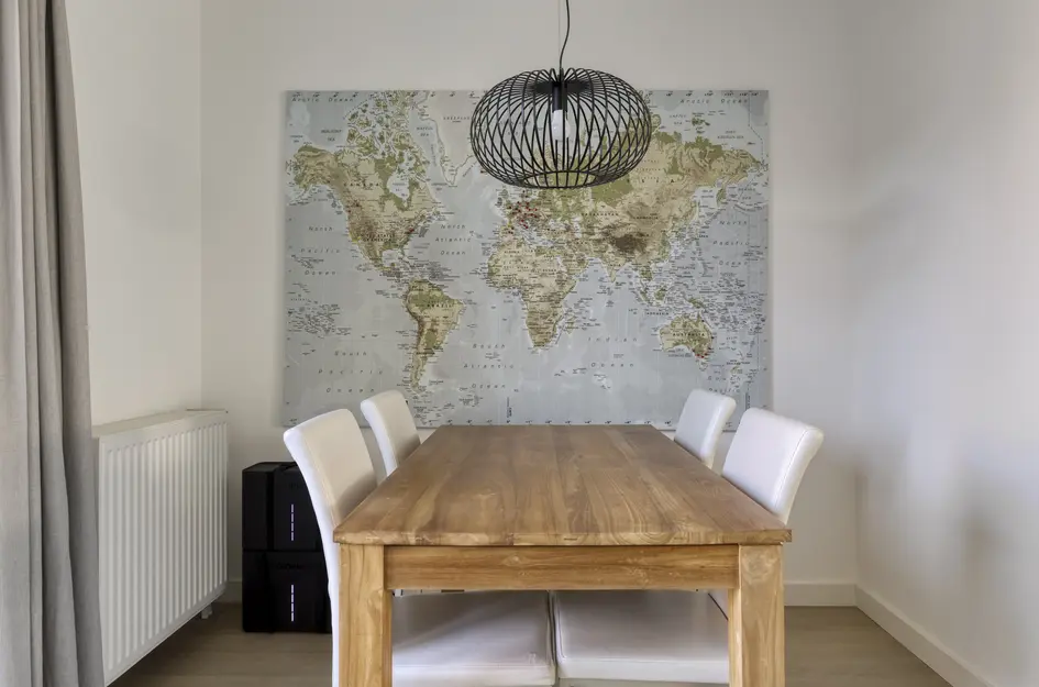 Laan van Dada 104