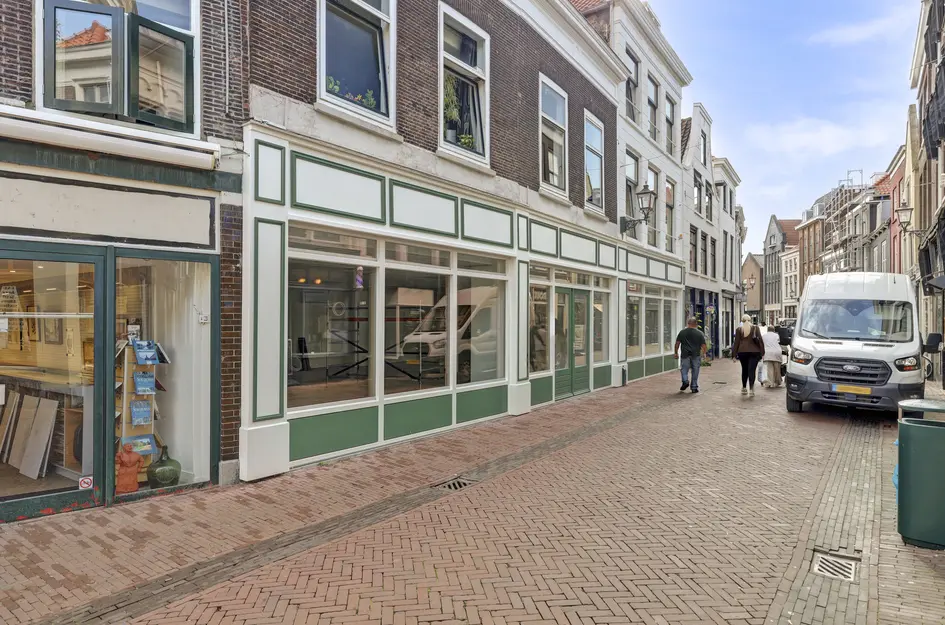 Hoogstraat 68