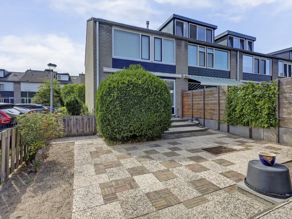 Elzendreef 4, VLAARDINGEN