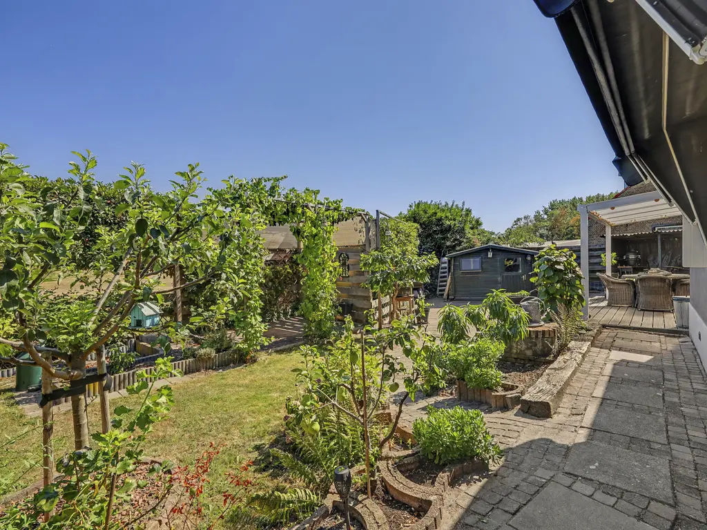 Breekade 7, SPIJKENISSE
