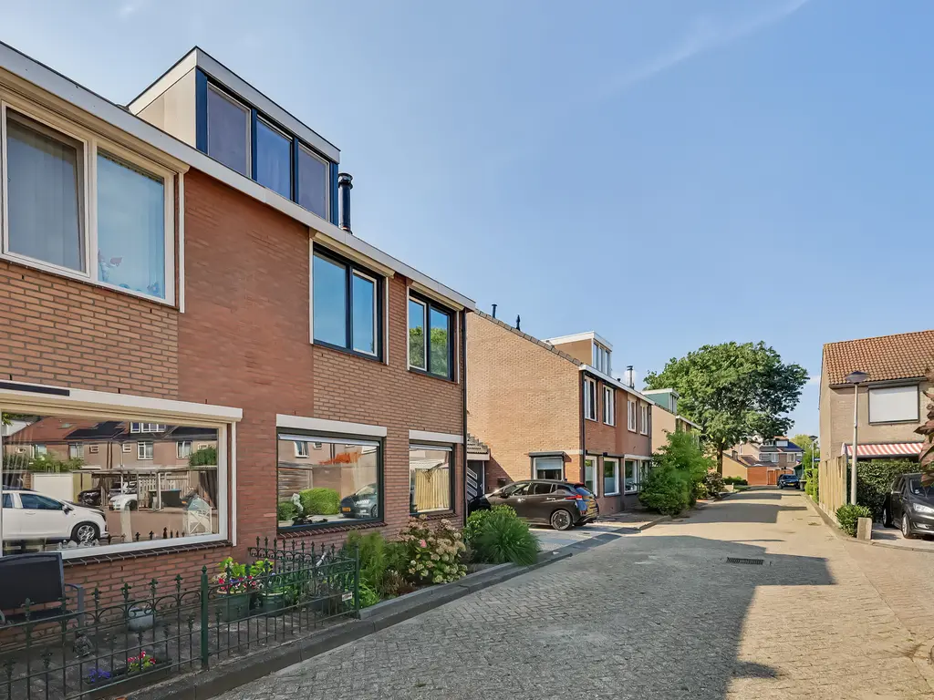 Tubastraat 31, SPIJKENISSE