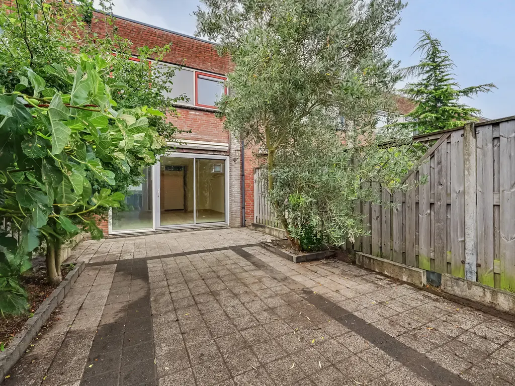 Vicky Baumstraat 6, SPIJKENISSE