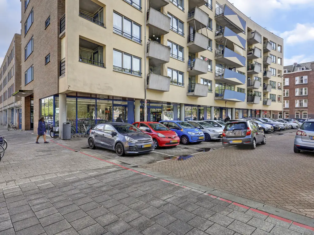 Mathenesserdijk 109B 01, ROTTERDAM