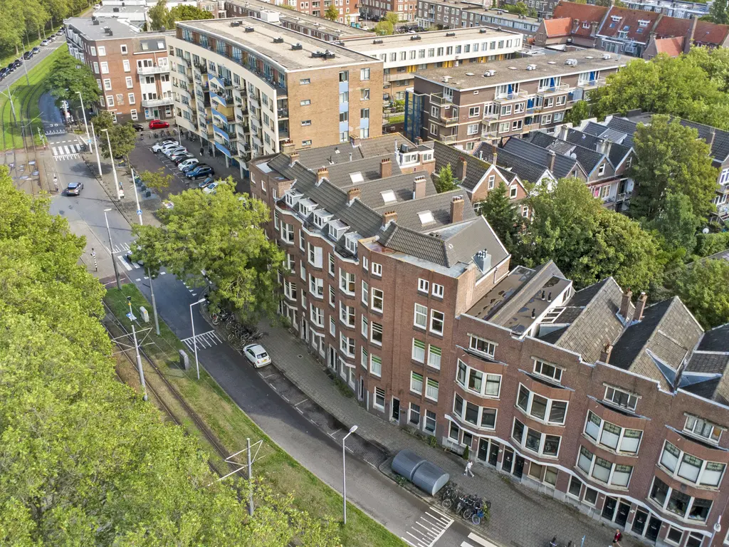 Mathenesserdijk 107A, ROTTERDAM