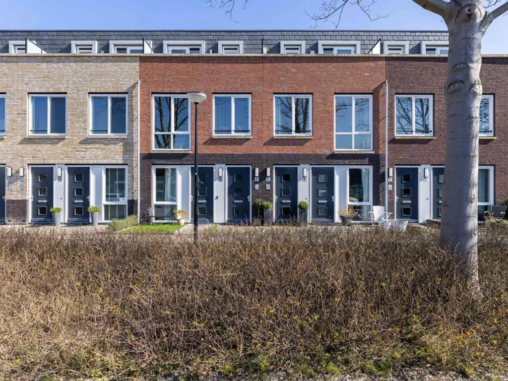 Beukenlaan 1Q, SPIJKENISSE