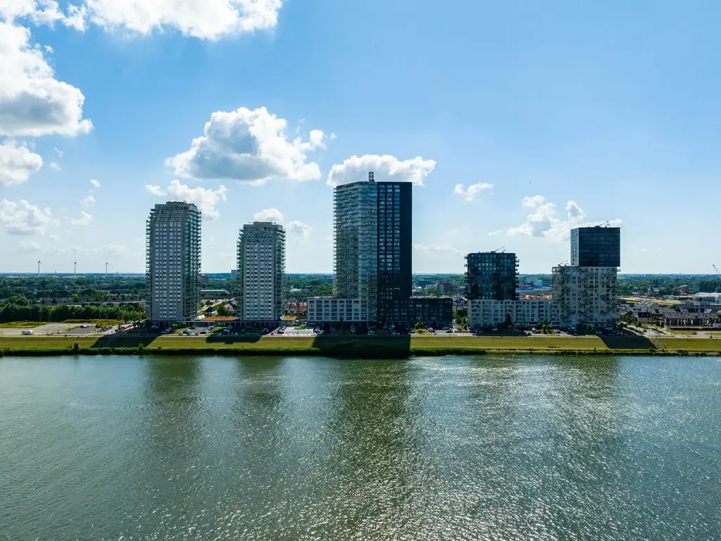 Hongerlandsedijk 358, SPIJKENISSE