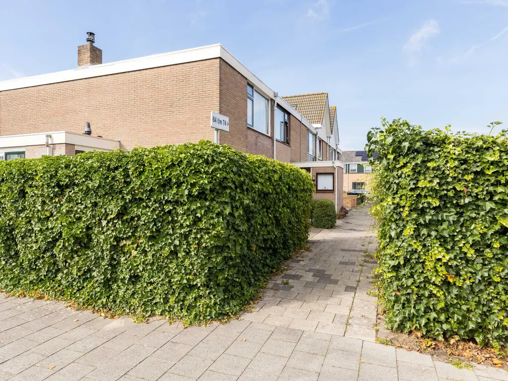 Prins Bernhardstraat 70, ZUIDLAND