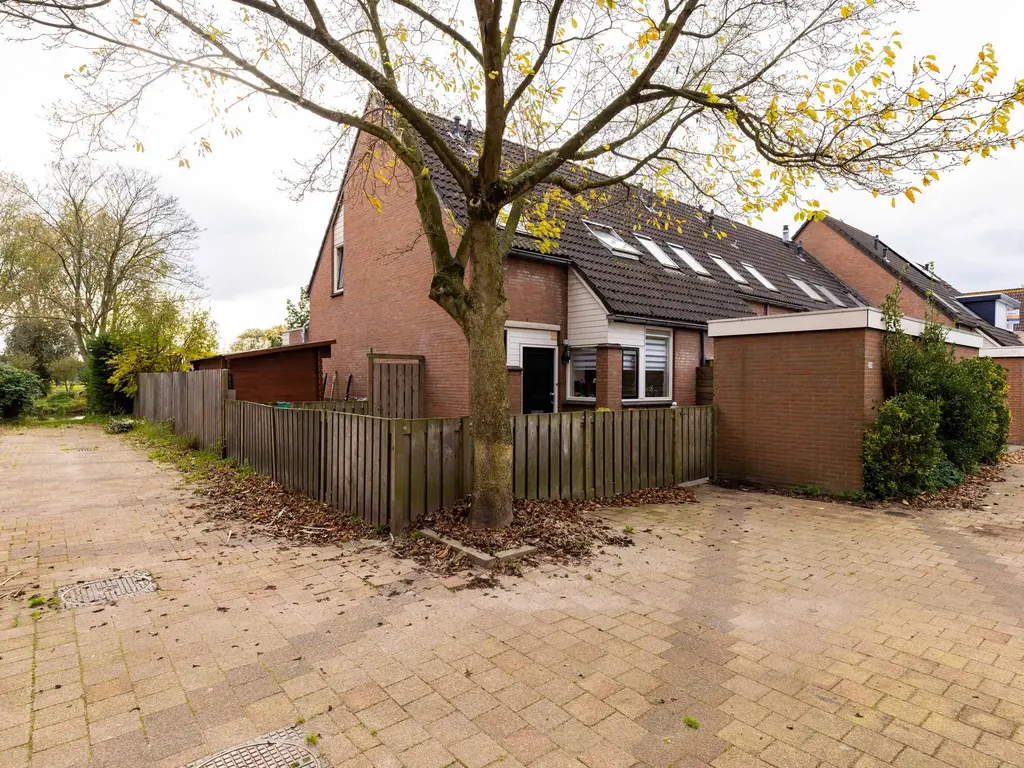 Karperveen 331, SPIJKENISSE