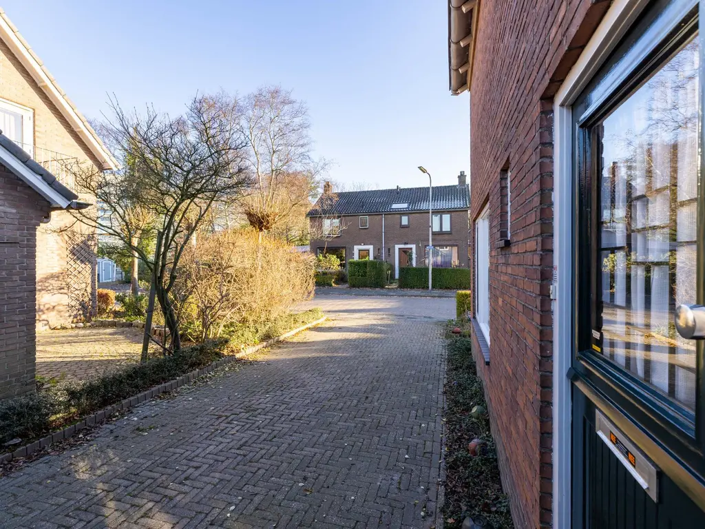 Breestraat 1, SPIJKENISSE