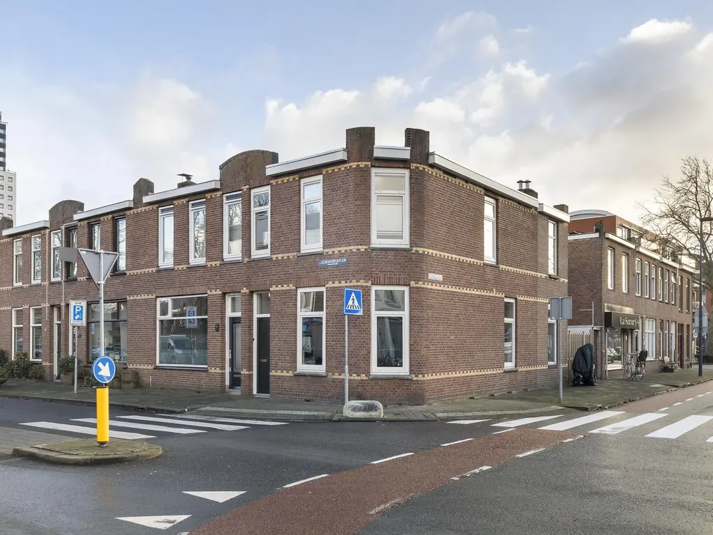 van Schravendijkplein 2, VLAARDINGEN