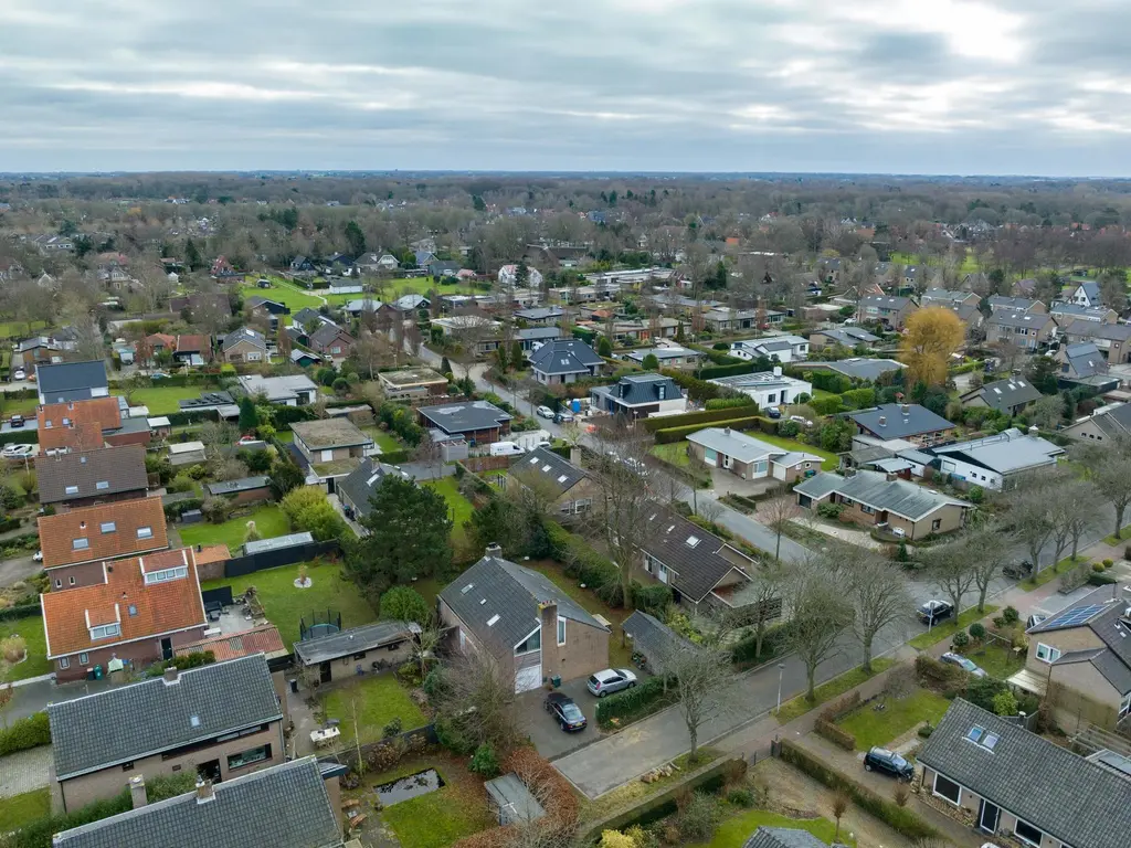 Lijsterbeslaan 1, OOSTVOORNE