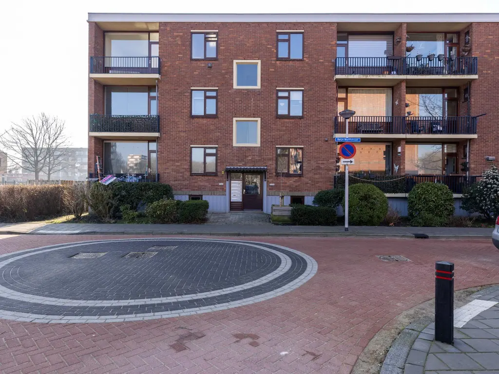 Betje Wolffstraat 3, SPIJKENISSE