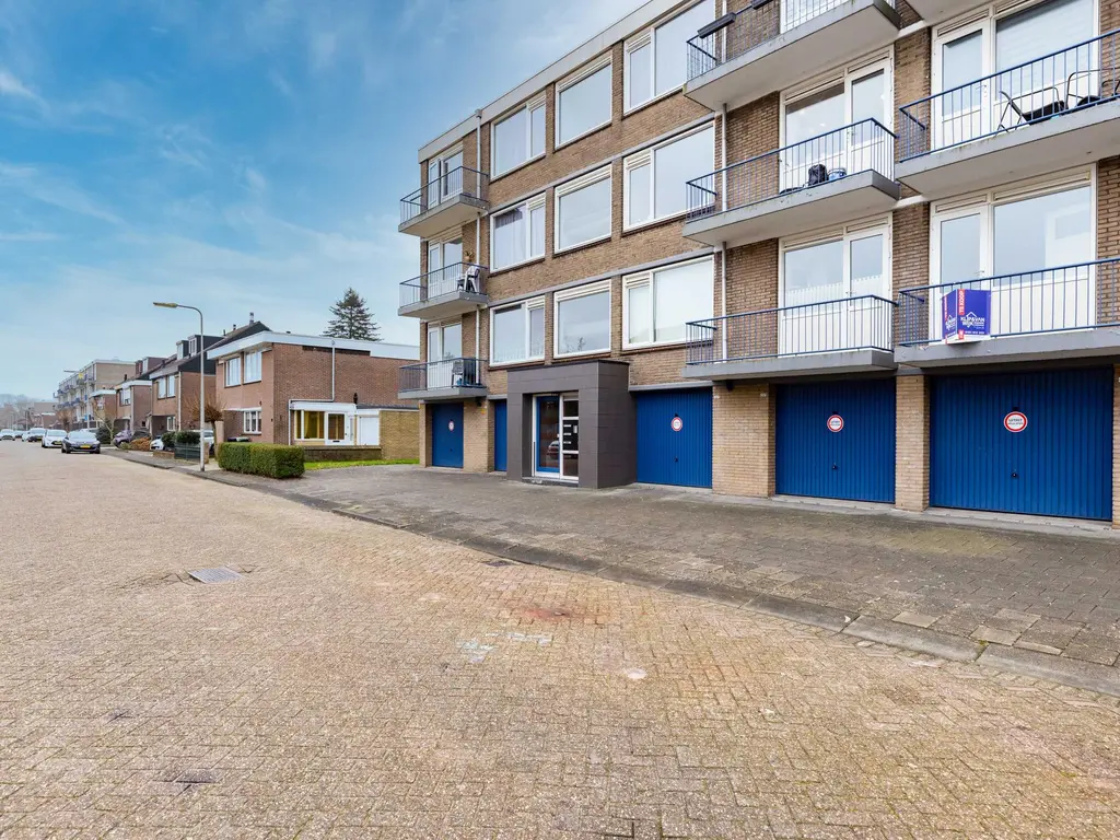 Rembrandtstraat 24, SPIJKENISSE