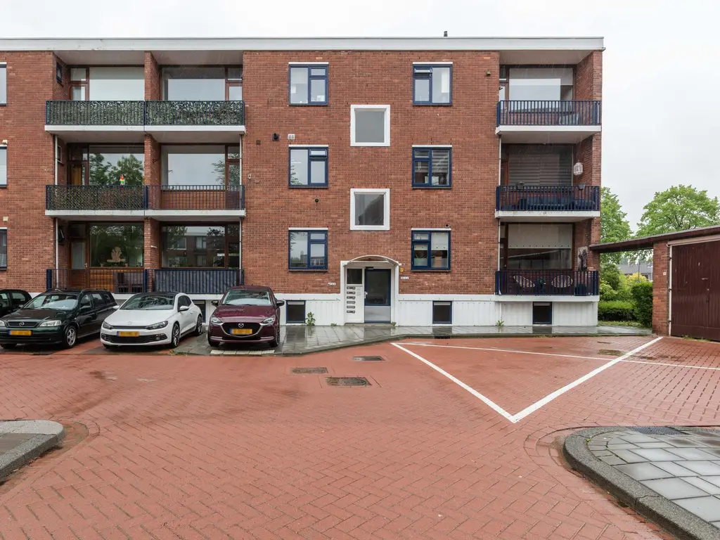 Aagje Dekenstraat 20, SPIJKENISSE