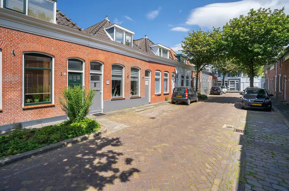 Maasstraat 15