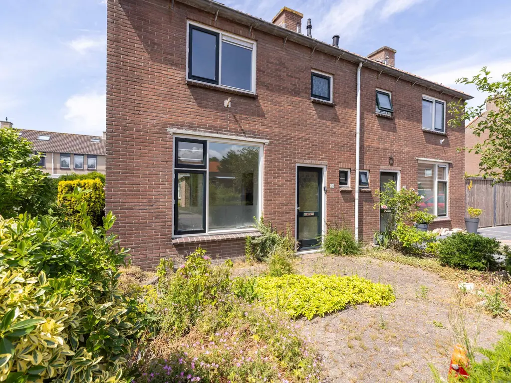 Jan Hoogstadlaan 28, HEKELINGEN