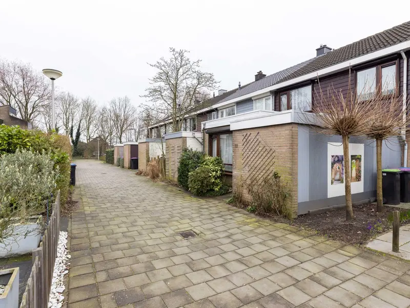 Lindenstraat 22, SPIJKENISSE