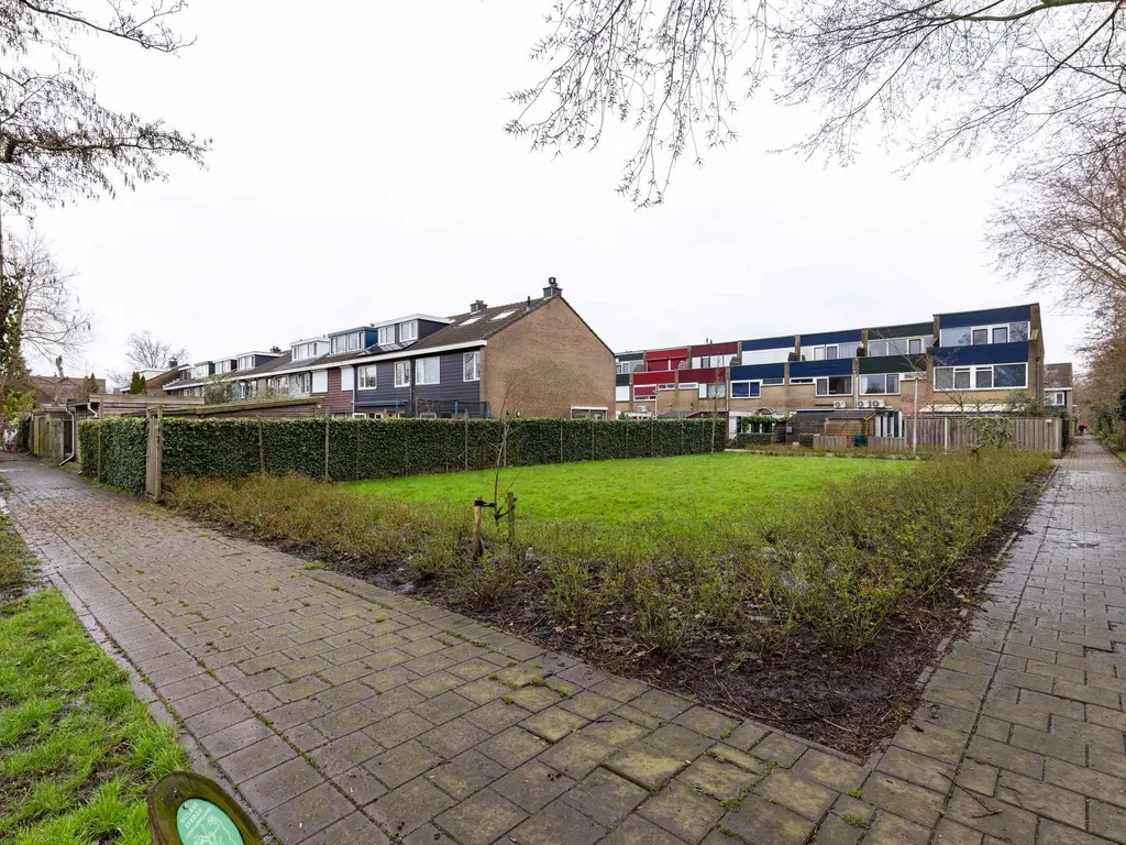 Lindenstraat 22, SPIJKENISSE