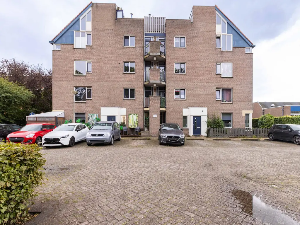 Vlinderveen 3264, SPIJKENISSE