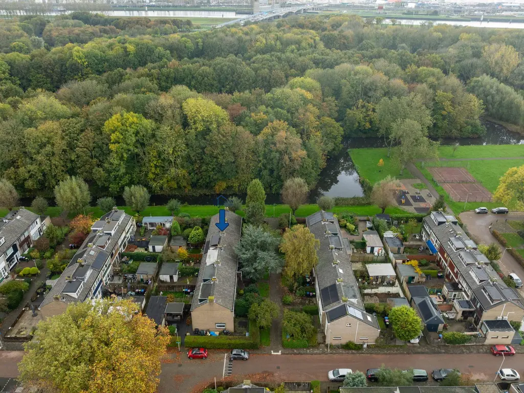 Jacob van Ruijsdaelpad 7, SPIJKENISSE