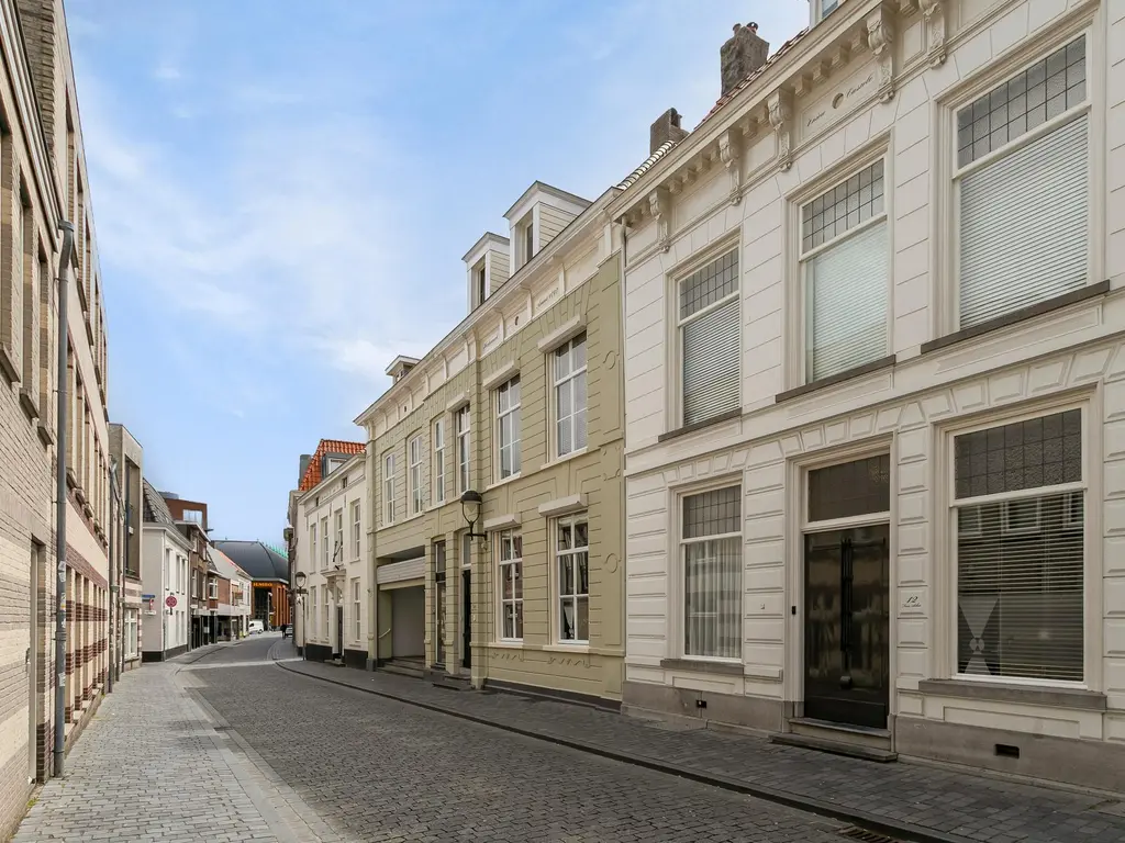 Kerkstraat 14, BERGEN OP ZOOM