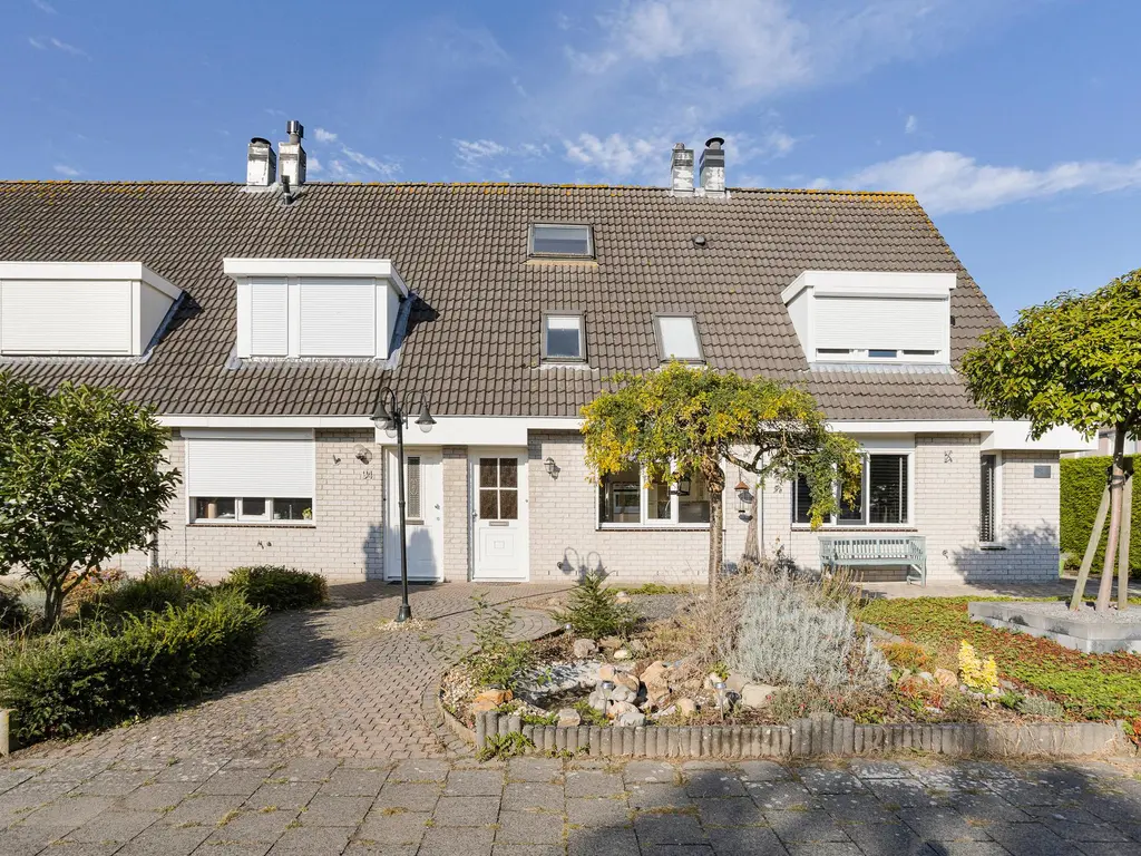 Hoveniersberg 92, ROOSENDAAL