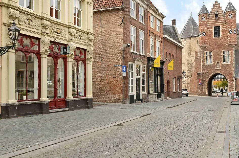 Lievevrouwestraat 41