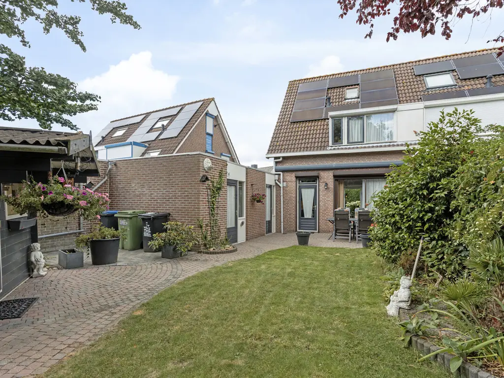 Vinkenslag 36, WOENSDRECHT