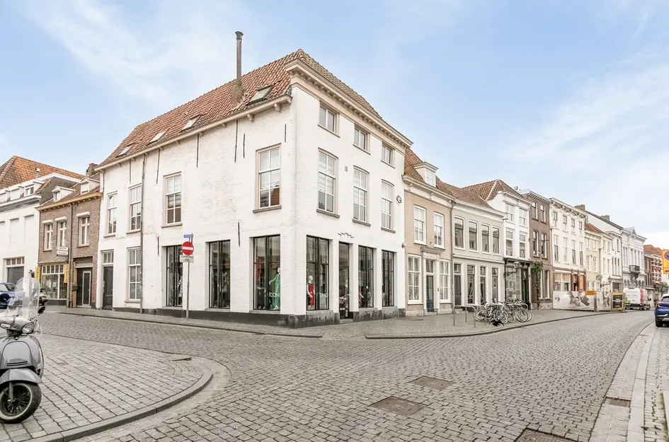 Lievevrouwestraat 7