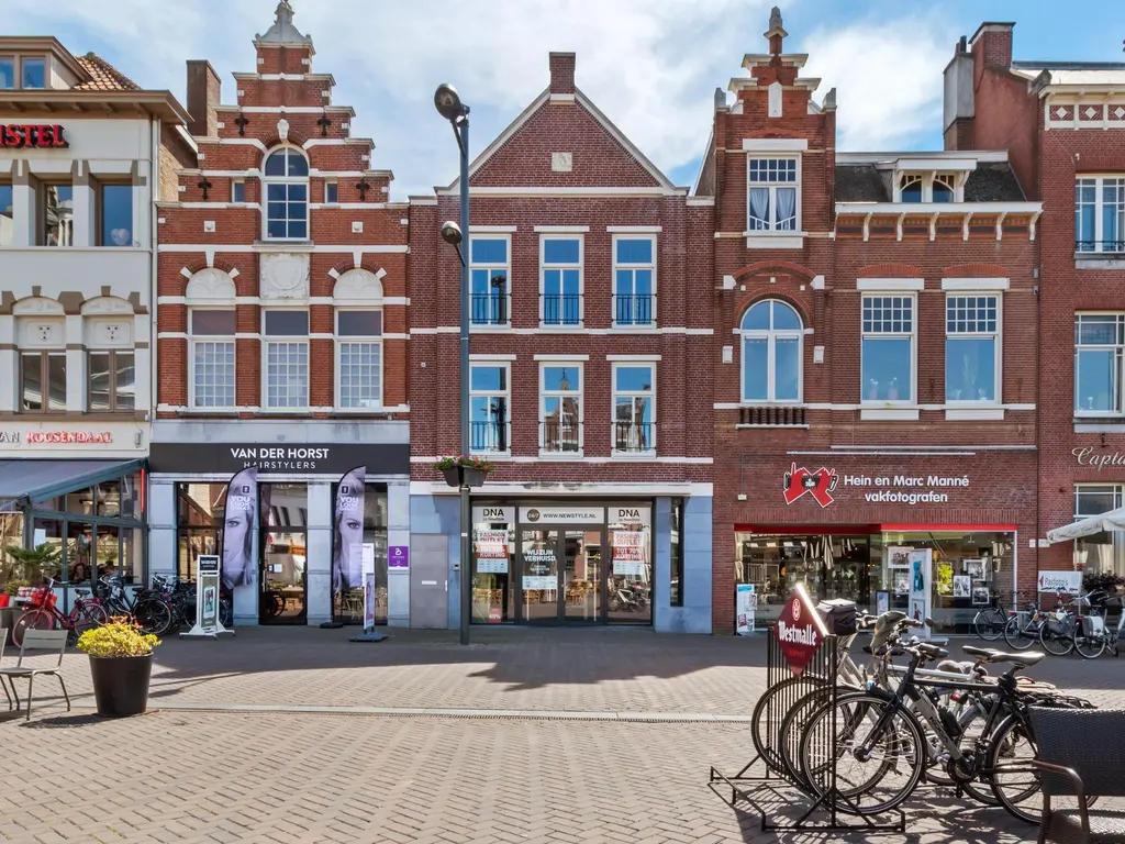 Markt 13, Roosendaal