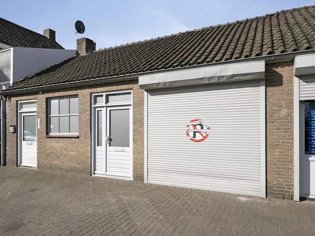 Dorpsstraat 56, OSSENDRECHT