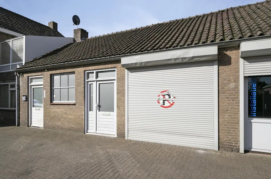Dorpsstraat 56