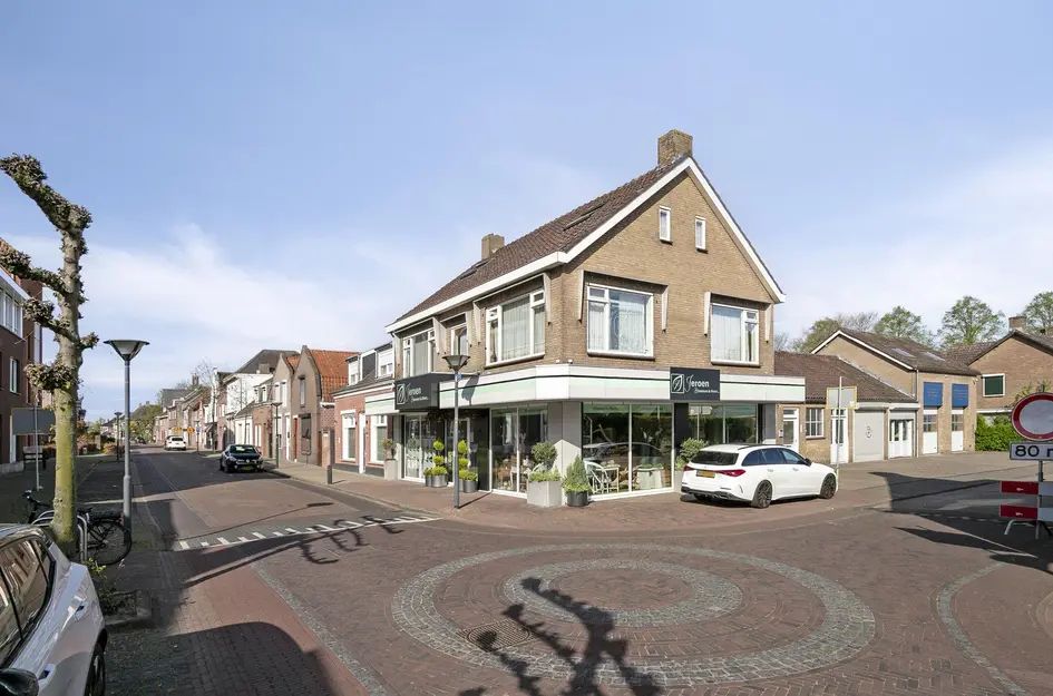 Dorpsstraat 56