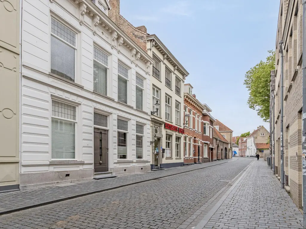 Kerkstraat 12, BERGEN OP ZOOM