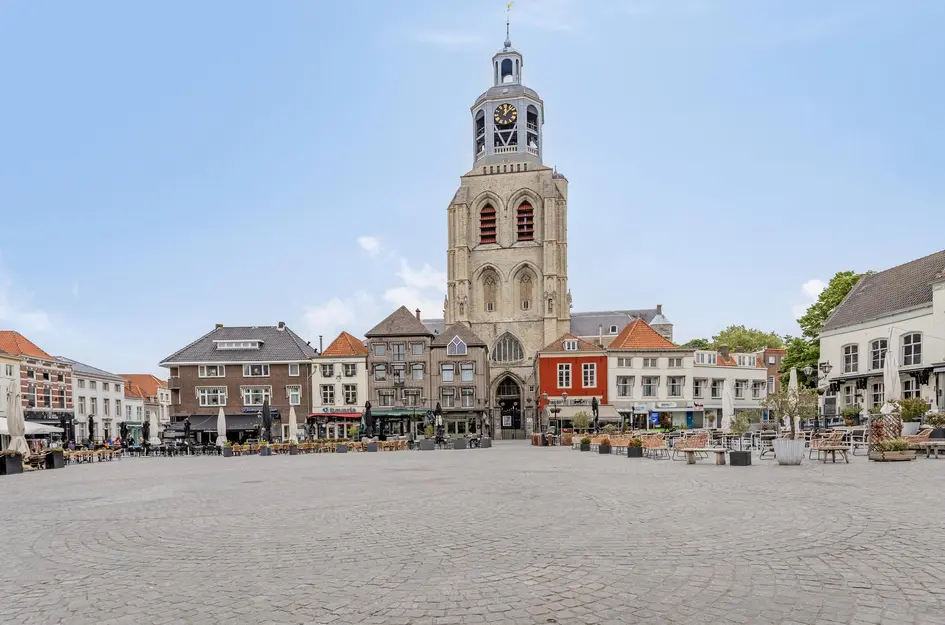 Kerkstraat 12