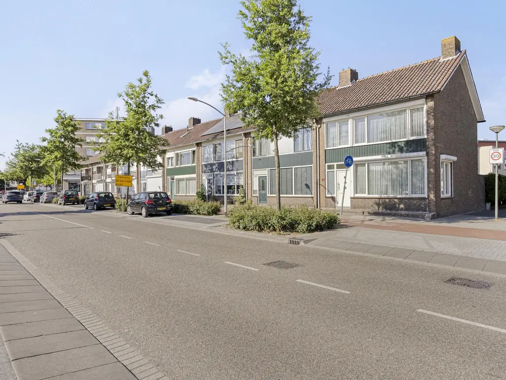 Pastoor Jutenlaan 37, BERGEN OP ZOOM