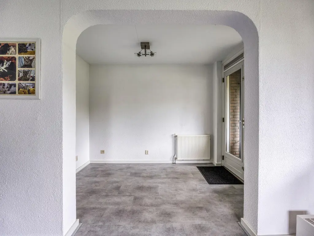 Meanderlaan 120, THOLEN
