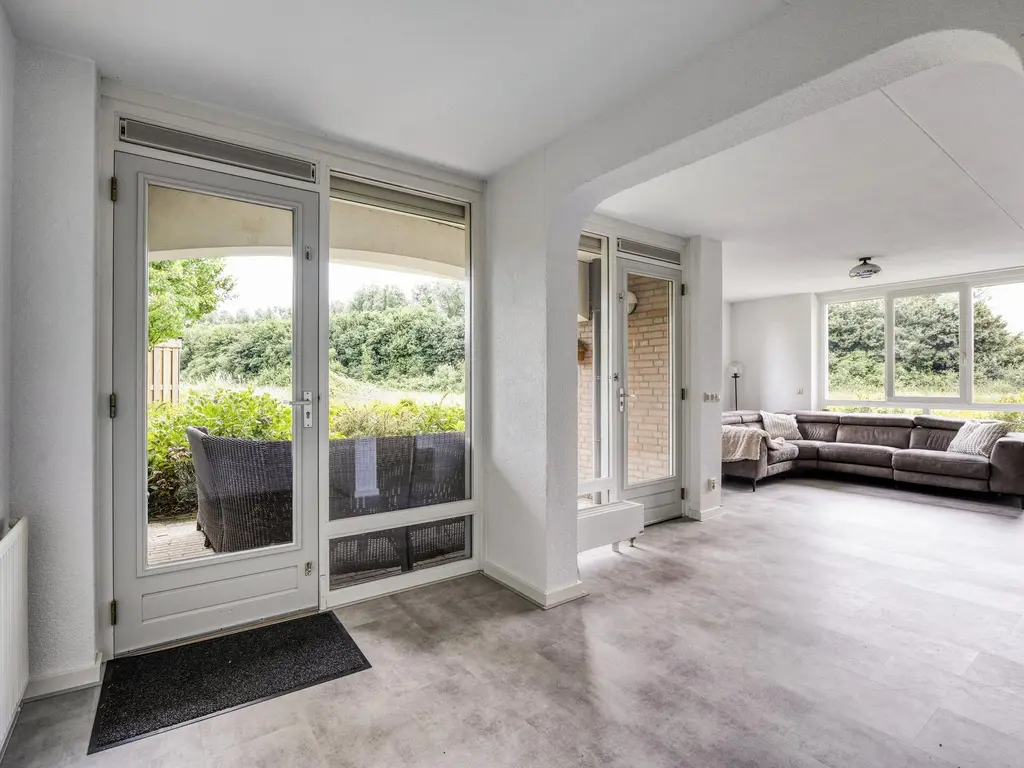 Meanderlaan 120, THOLEN