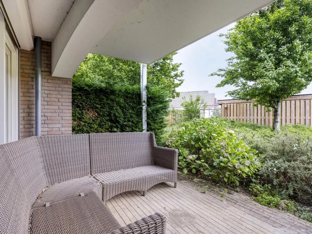 Meanderlaan 120, THOLEN