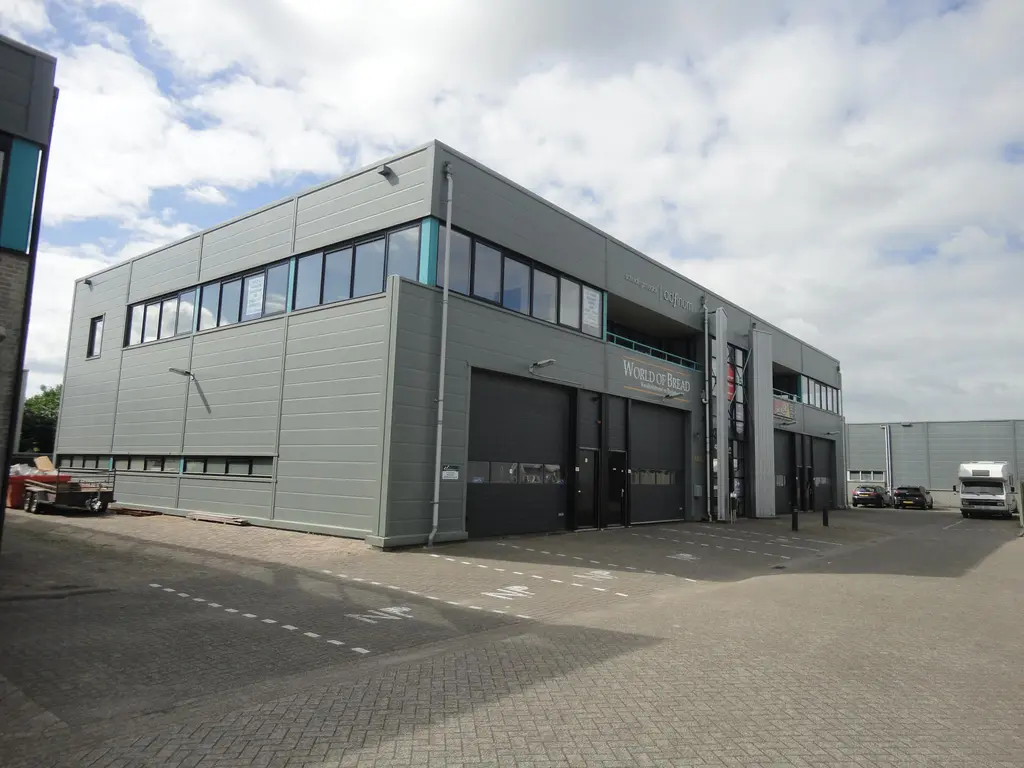 Vijfhuizenberg 42, ROOSENDAAL
