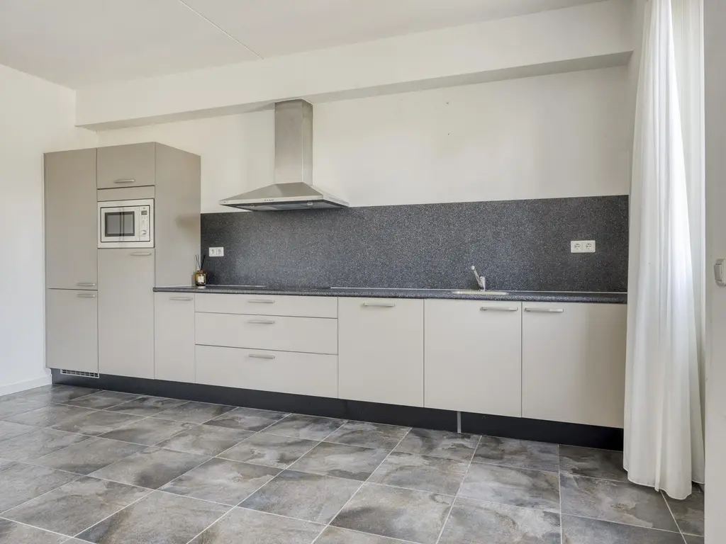 Oostdam 1a, STEENBERGEN